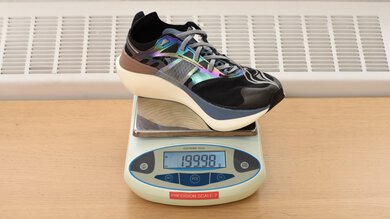 Saucony Endorphin Elite Left Shoe Weight Photo