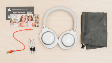 JBL Live 770NC In The Box Picture