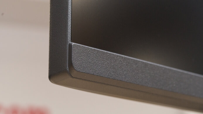 Corsair XENEON 32QHD165 Build Quality Picture