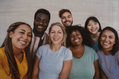 Brother MFC-L3780CDW/MFC-L3720CDW Friends Picture