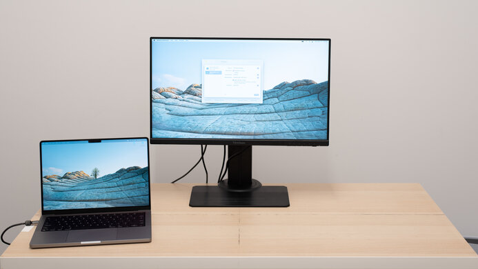 ViewSonic XG2431 Display Picture