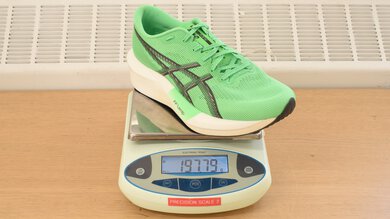 ASICS MAGIC SPEED 5 Right Shoe Weight Photo
