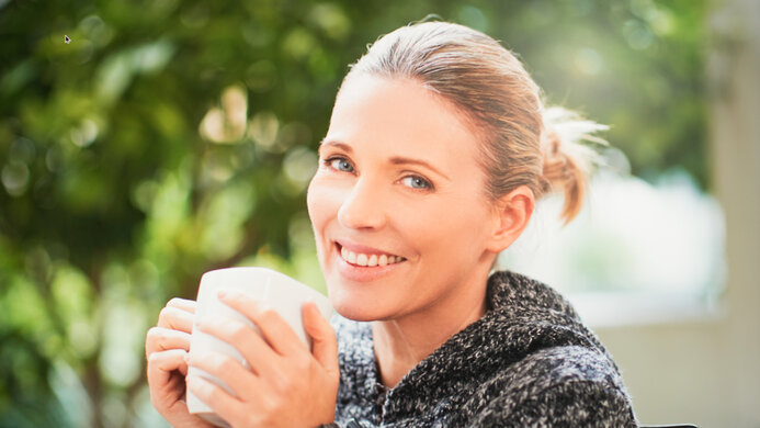 Lenovo Legion Y27q-20 Average Room