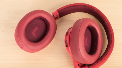 JBL E55BT Wireless Comfort Picture