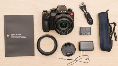 Leica V-Lux 5 In The Box Picture