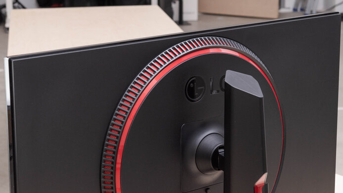 LG 32GN650-B/32GN63T-B Build Quality Picture