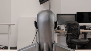 JBL Endurance Peak II True Wireless Rear Picture