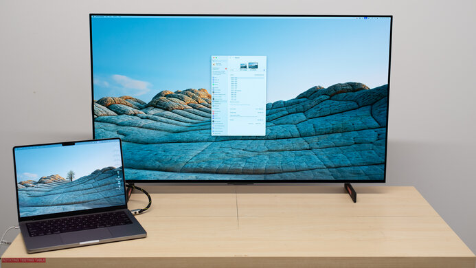 LG C5 42 OLED Display Picture