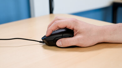 Razer Basilisk Essential Claw Grip Picture