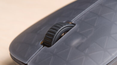 Endgame Gear XM2w 4k Mouse wheel picture