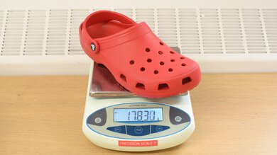 Crocs Classic Clog Right Shoe Weight Photo