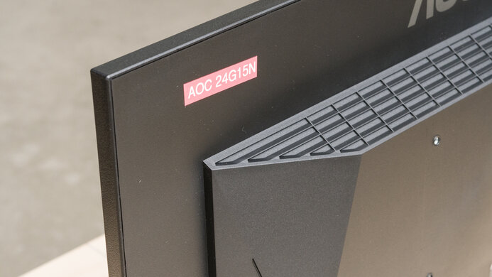 AOC 24G15N Build Quality Picture