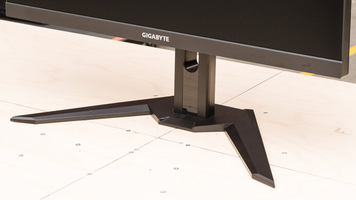 Gigabyte M27Q P Stand Picture