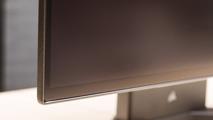 Corsair XENEON 27QHD240 Build Quality Picture