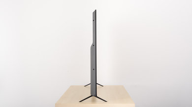 Vizio M Series 2018 Thickness Picture