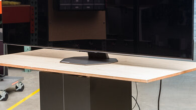 Hisense 75U8N Stand Picture