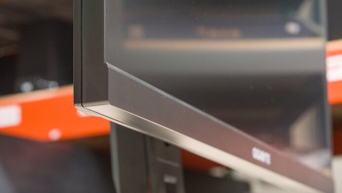 Gigabyte M27Q (rev. 2.0) Build Quality Picture