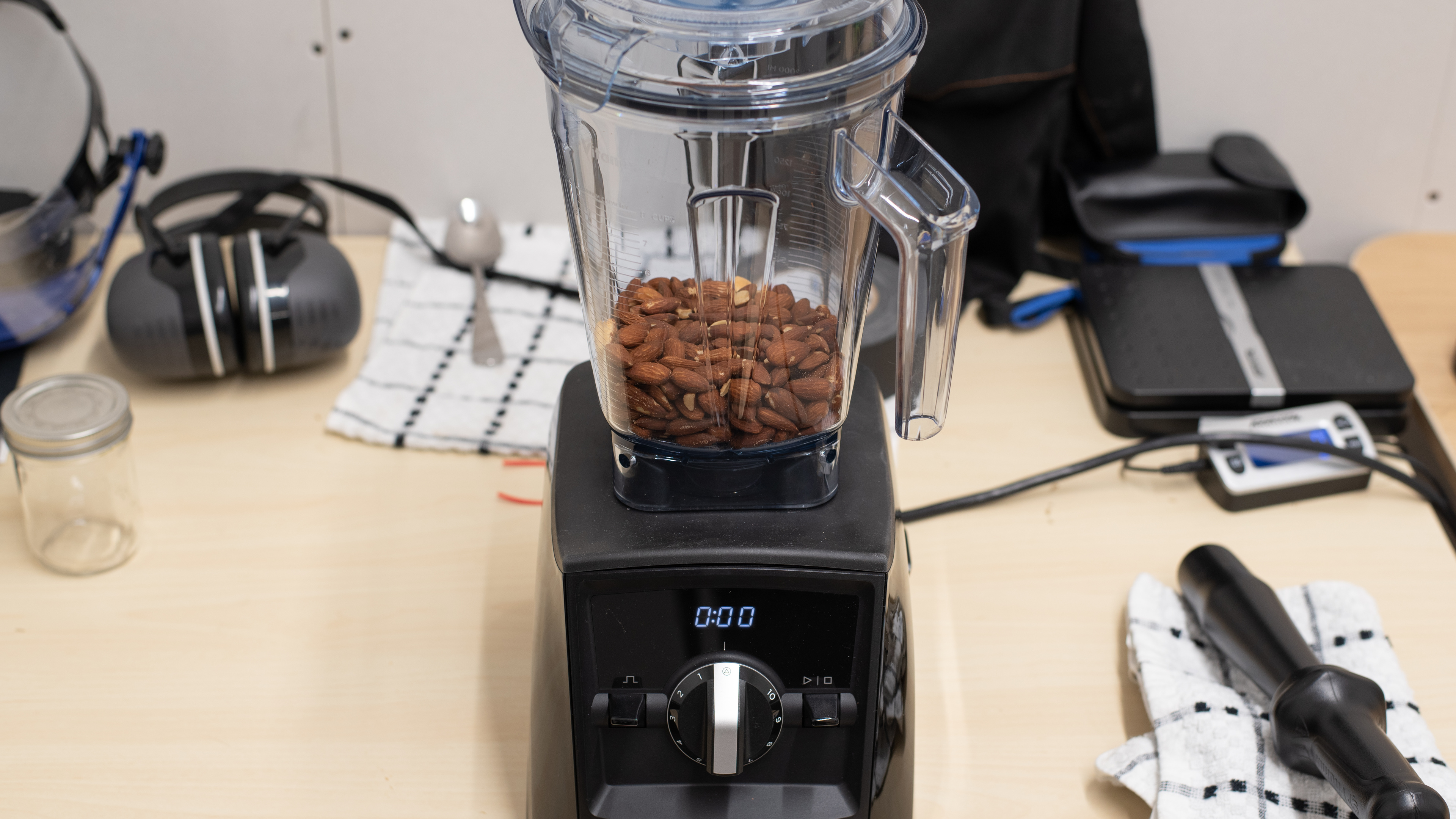 Vitamix A2300 Review - RTINGS.com