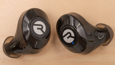 Raycon E25 True Wireless Controls Picture