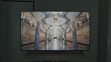 Vizio M6 Series Quantum 2021 HDR Hallway Photo