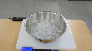 LG LRFLC2706S Ice Maker Rate Photo