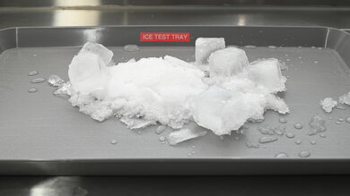 Smeg BLF03 Crushed Ice Photo