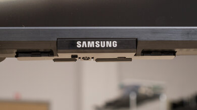 Samsung AU8000 Controls Picture