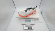 Altra Vanish Pulse Wet Weight Photo