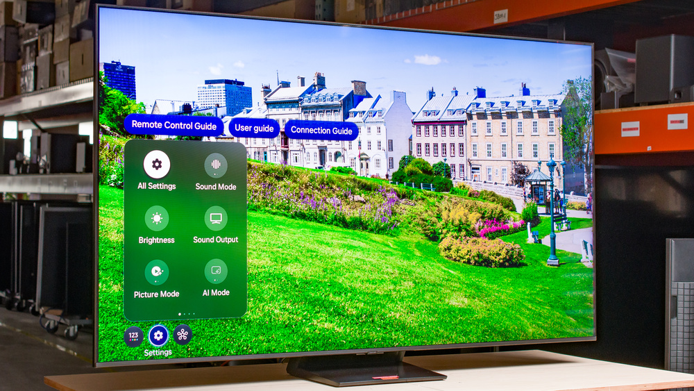 Samsung QN80F Picture
