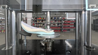 ASICS S4+ YOGIRI Heel Cushioning Picture