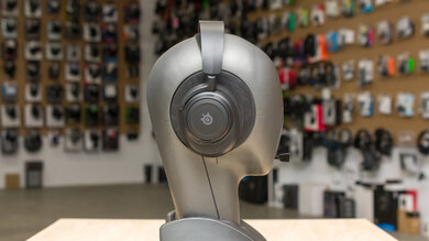 SteelSeries Arctis Nova 7 Wireless [7, 7P, 7X] Side Picture