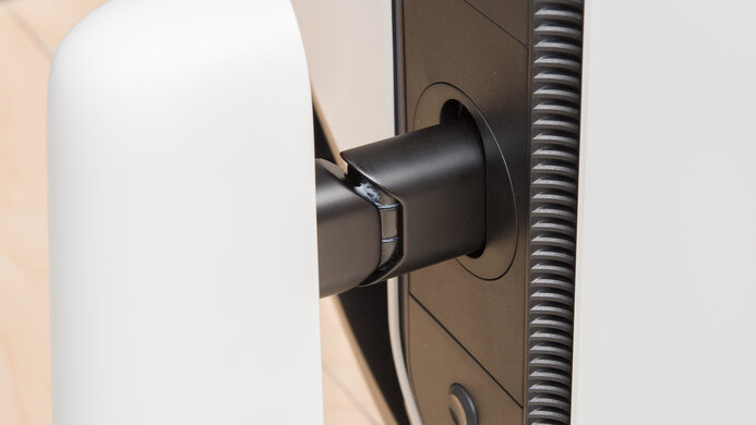 Dell Alienware AW3423DW Ergonomics Picture