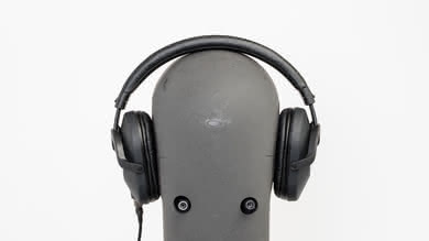 Sony MDR-7520 Stability Picture