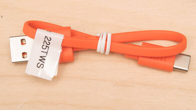 JBL Tune 225TWS True Wireless Cable Picture