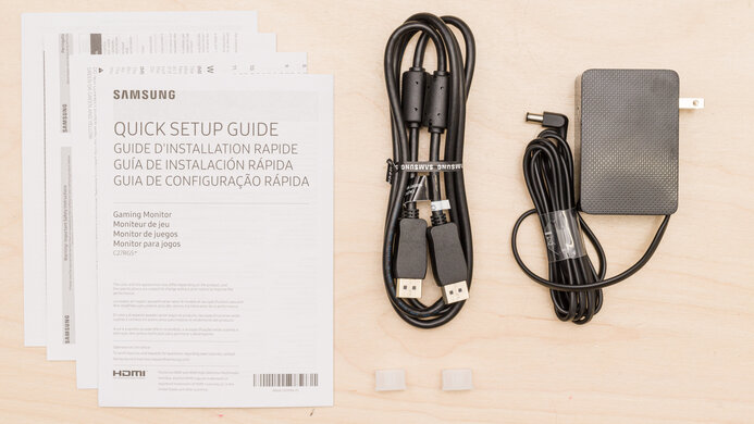 Samsung C27RG5 In The Box Picture