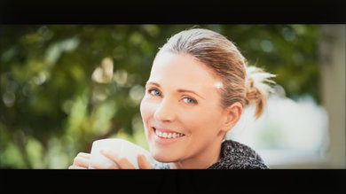 Samsung Q9F/Q9 QLED 2017 Reflections Picture