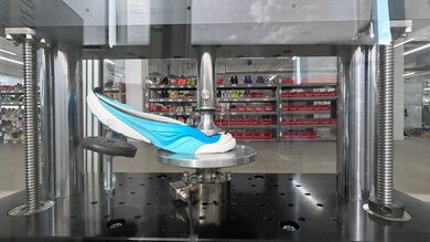 HOKA Arahi 8 Heel Cushioning Picture