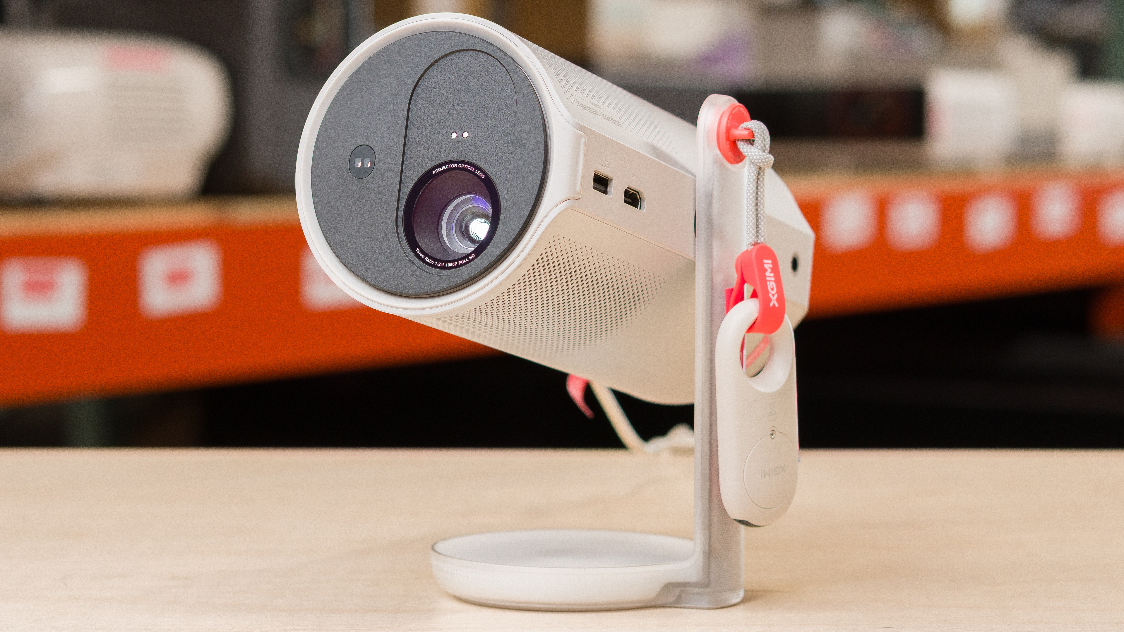 XGIMI MoGo 2 Pro vs XGIMI MoGo 4 Side-by-Side Projector