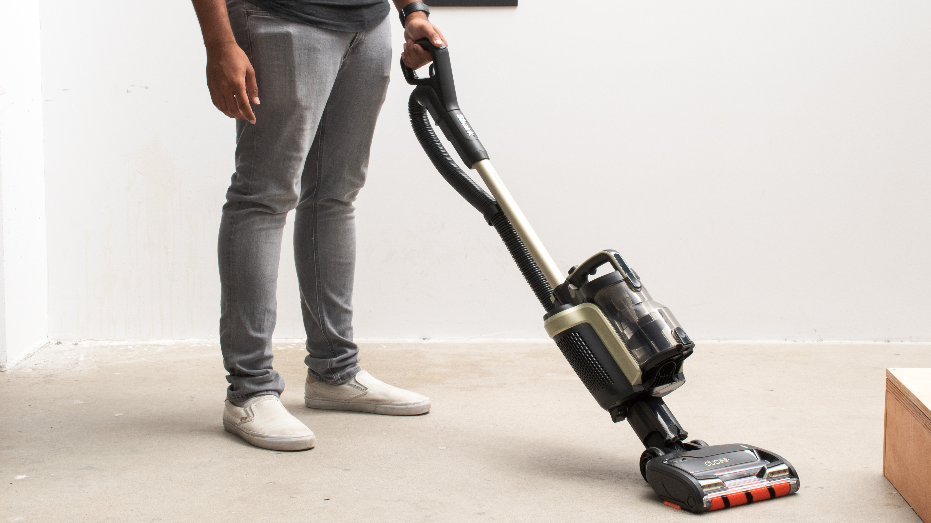 Shark ION P50 Upright vs BISSELL 