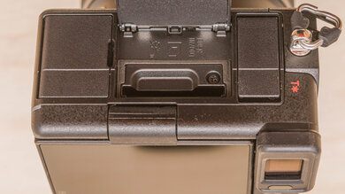 Sony α7C Card Slot Picture