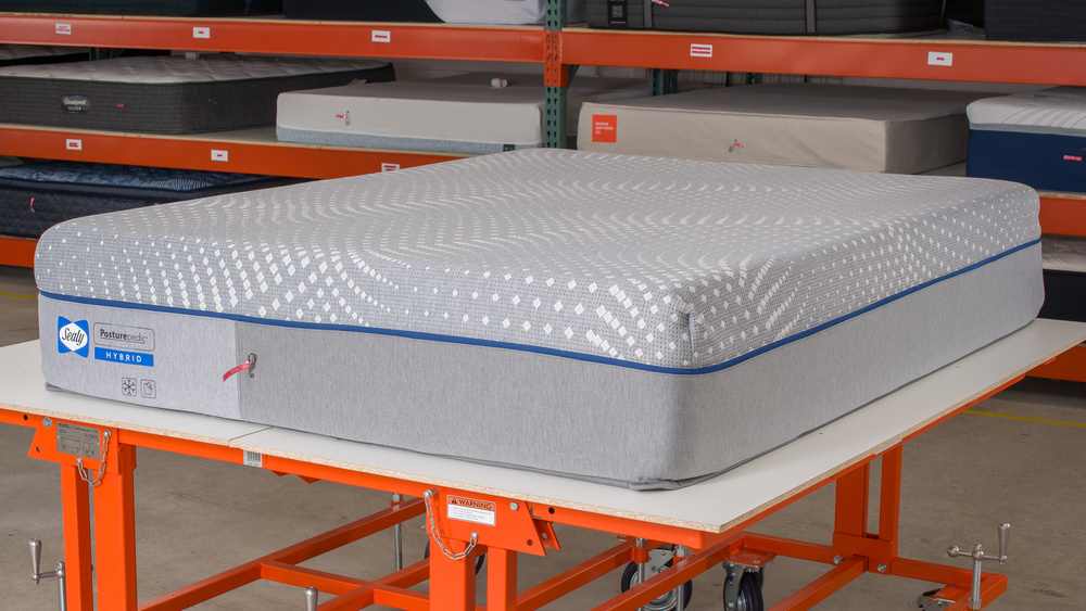 Sealy Posturepedic Hybrid