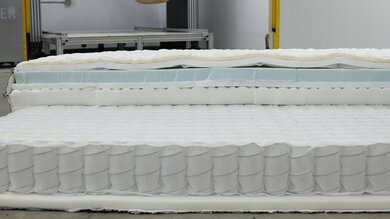 Puffy Royal Foam Layer Material Picture