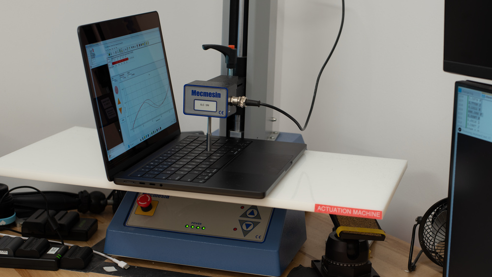 Apple MacBook Pro 14 (M5, 2025) Test Results