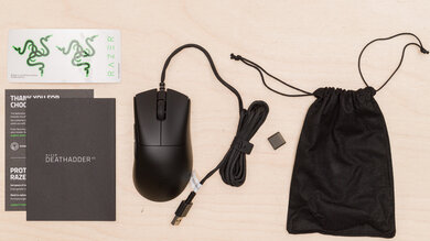 Razer DeathAdder V3 In the box picture