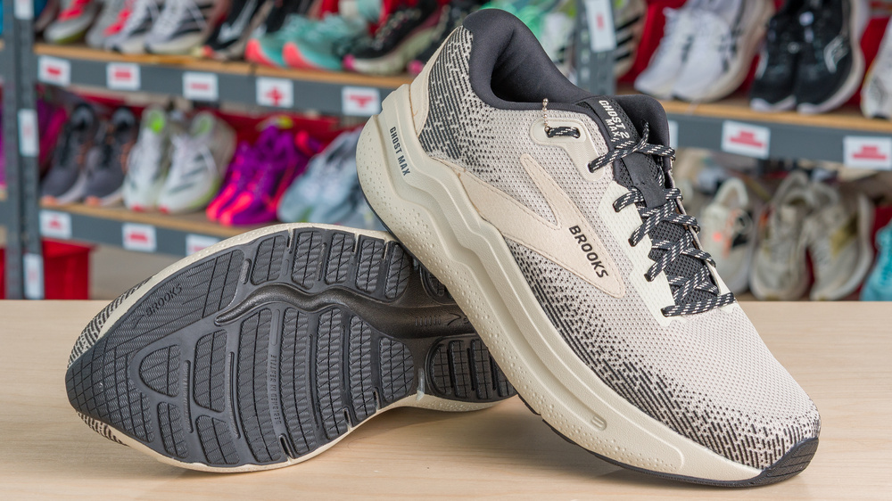 Brooks Ghost Max 2