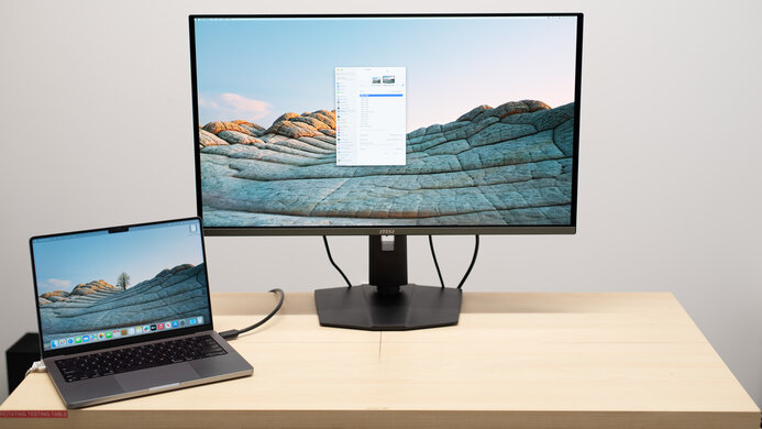 MSI MPG 322URX QD-OLED Display Picture