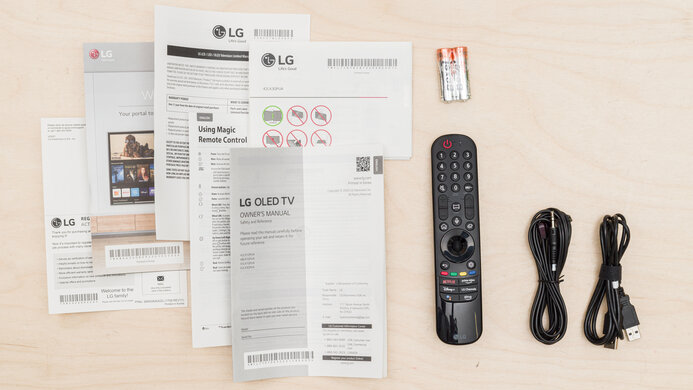 LG 42 OLED Flex In The Box Picture