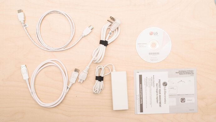 LG 32UL500-W In The Box Picture