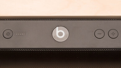Beats Pill+ Controls Photo