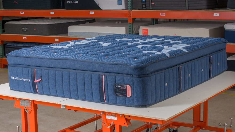 Stearns & Foster Lux Estate